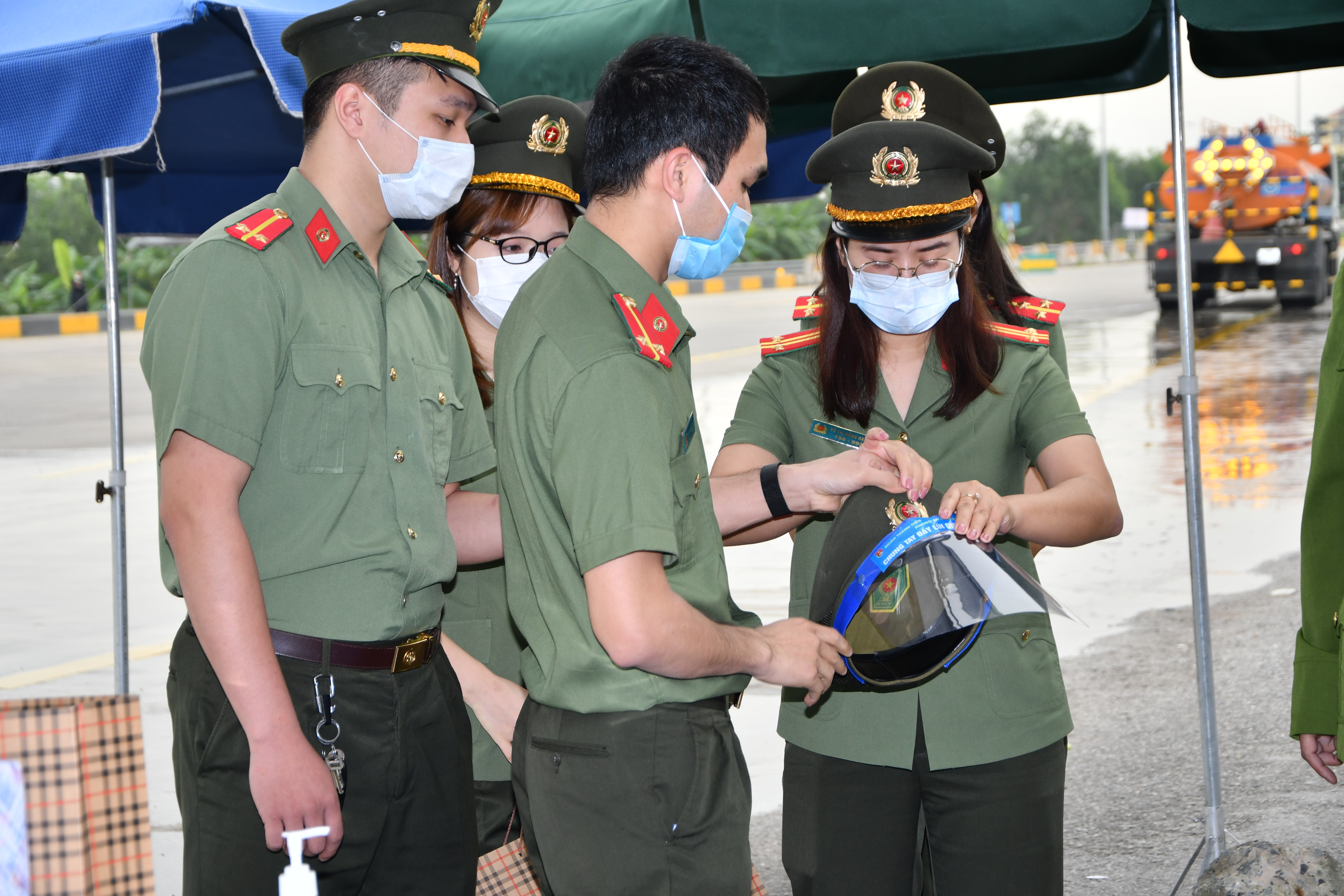 Khối An ninh:  Tăng cường công tác chấp hành Điều lệnh Công an nhân dân